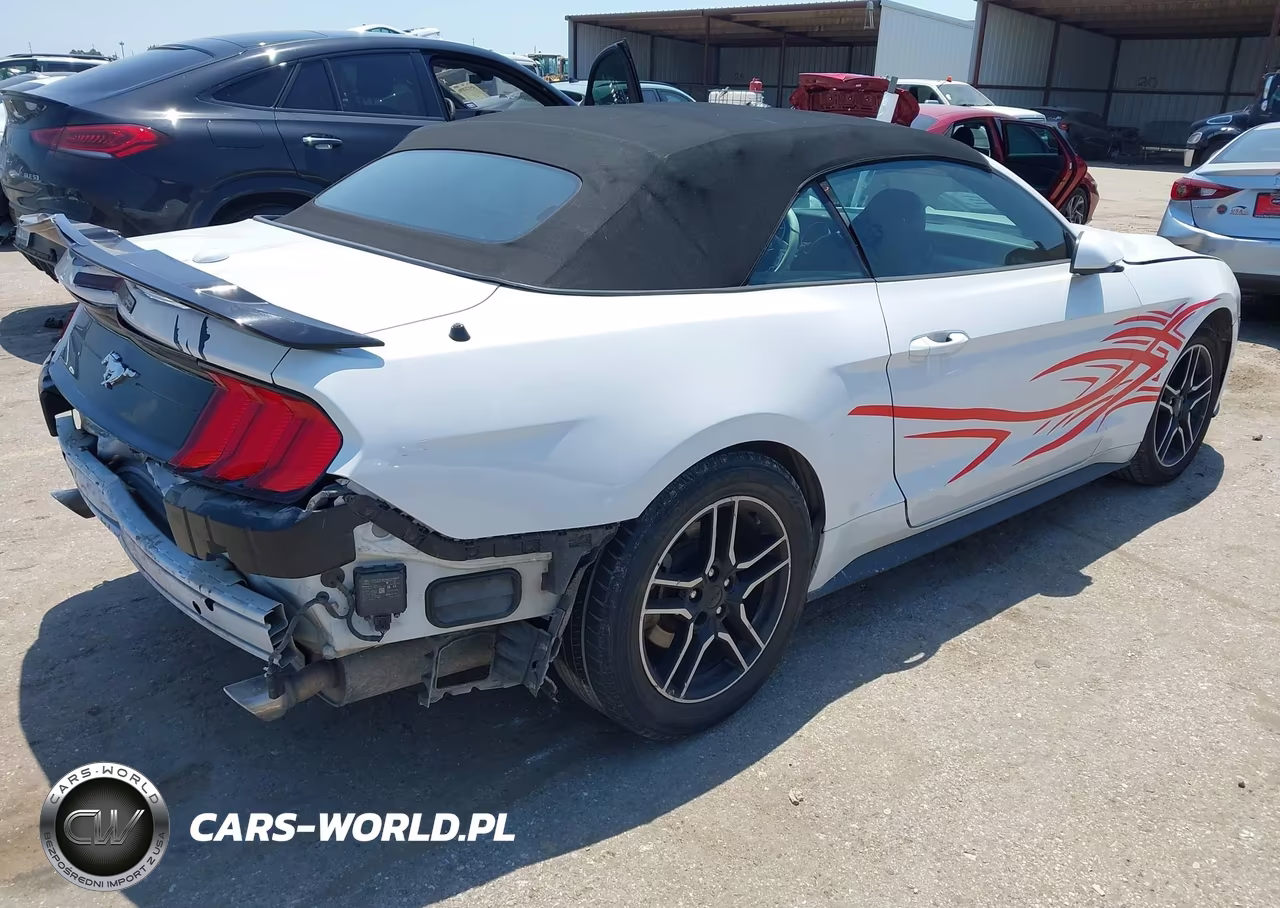 2021 Ford Mustang Ecoboost Premium VIN:1FATP8UH4M5124312 - 4