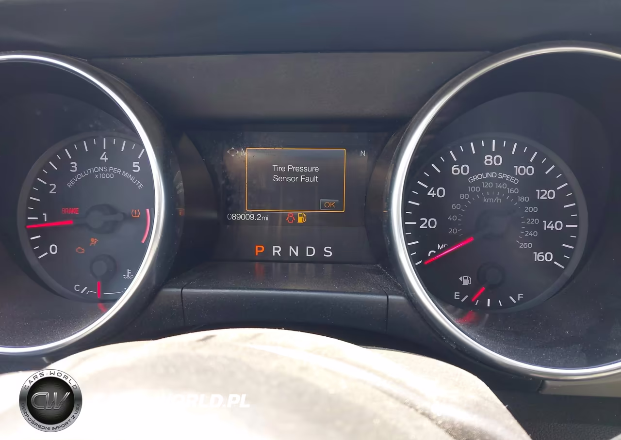 2021 Ford Mustang Ecoboost Premium VIN:1FATP8UH4M5124312 - 7