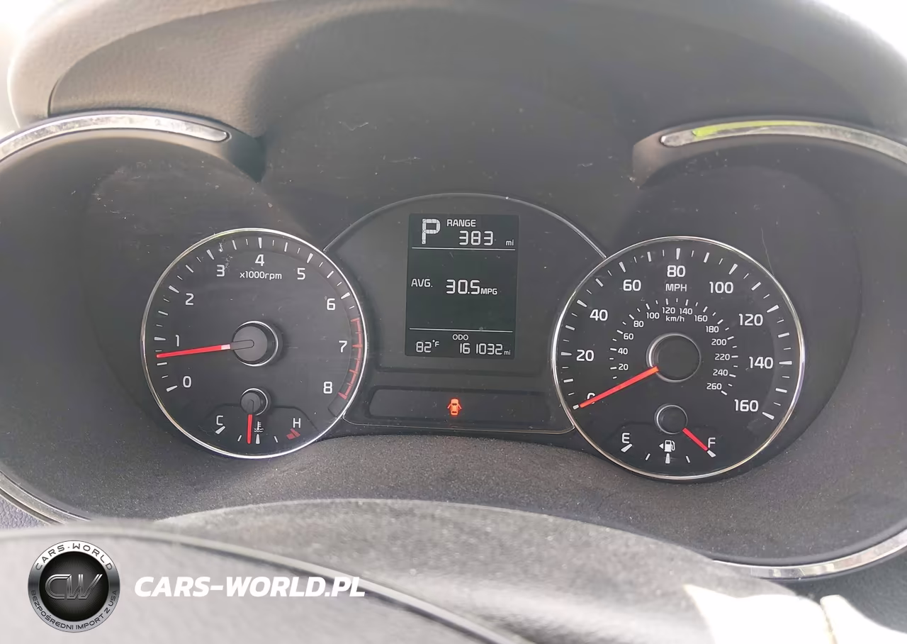 2017 Kia Forte Lx VIN:3KPFK4A70HE151639 - 7