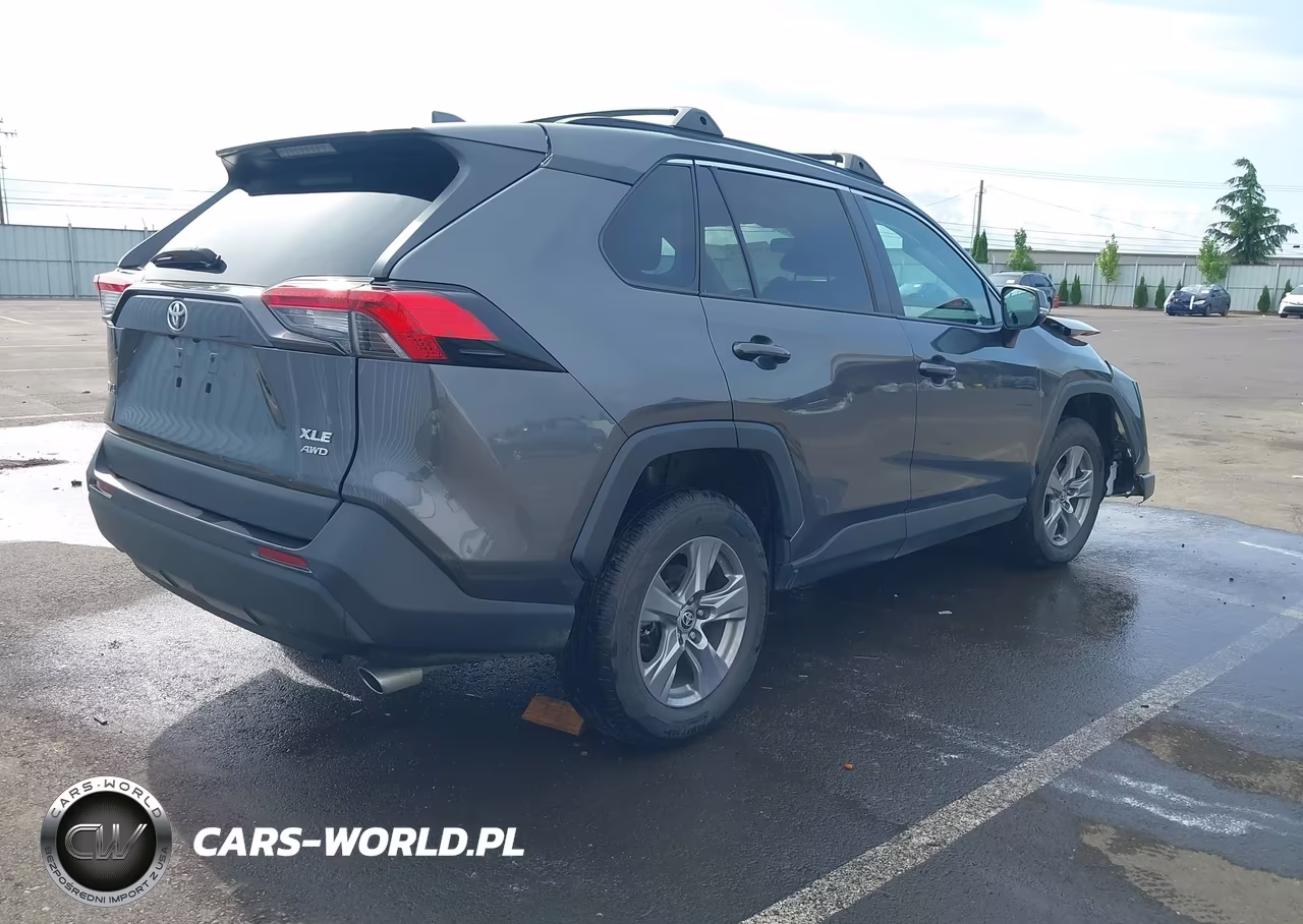 2022 Toyota Rav4 Xle VIN:2T3P1RFV6NC256912 - 4