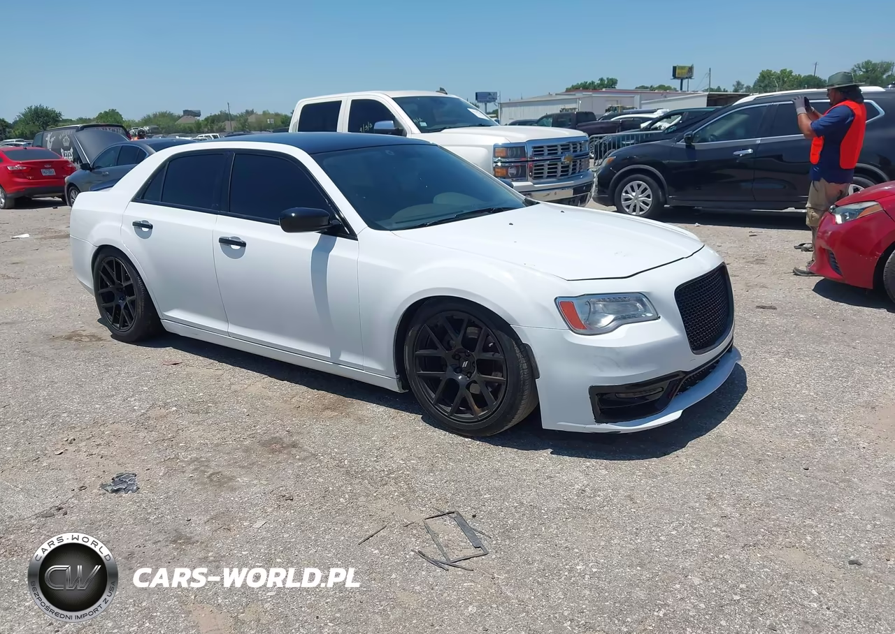 Główne zdjęcie 2013 Chrysler 300C