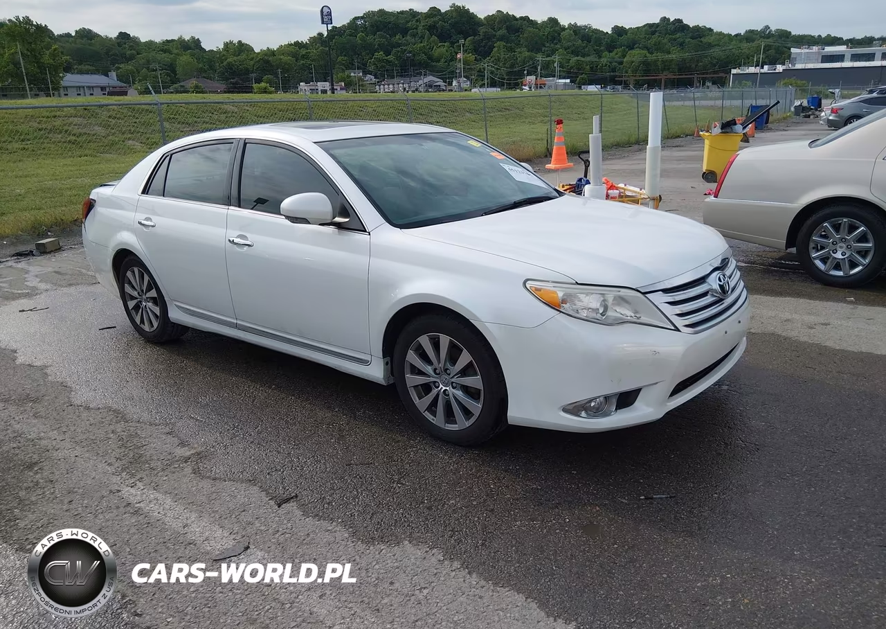 2012 Toyota Avalon Limited – zdjęcie 1 z 18