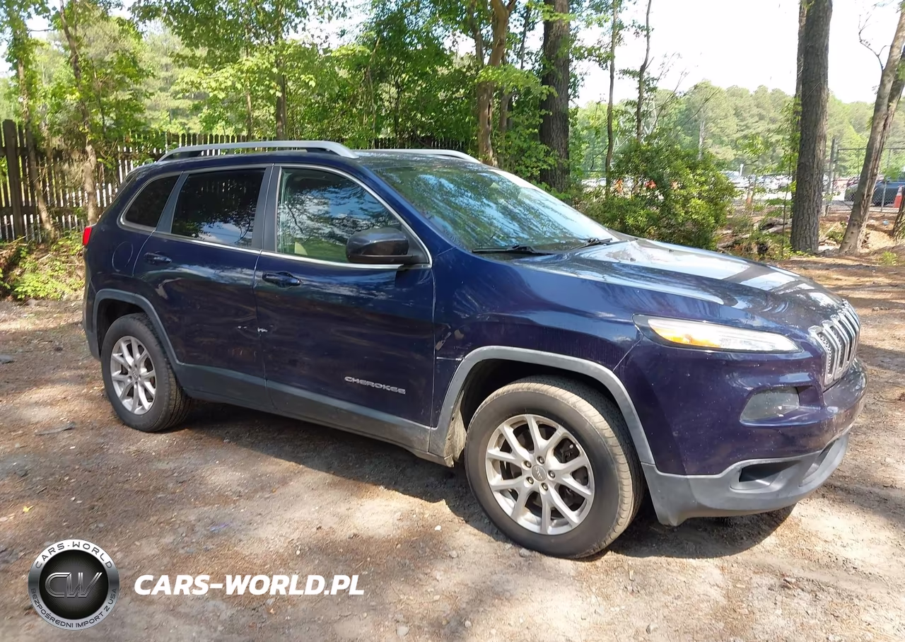 2016 Jeep Cherokee Latitude – zdjęcie 1 z 16