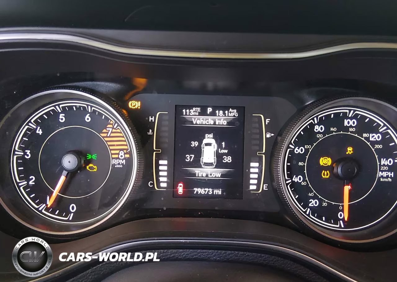 2019 Jeep Cherokee Upland 4X4 VIN:1C4PJMCX9KD453461 - 7