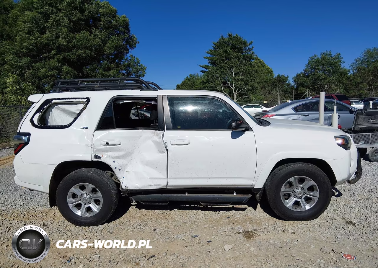 2020 Toyota 4Runner Sr5 VIN:JTEZU5JR1L5219560 - 13