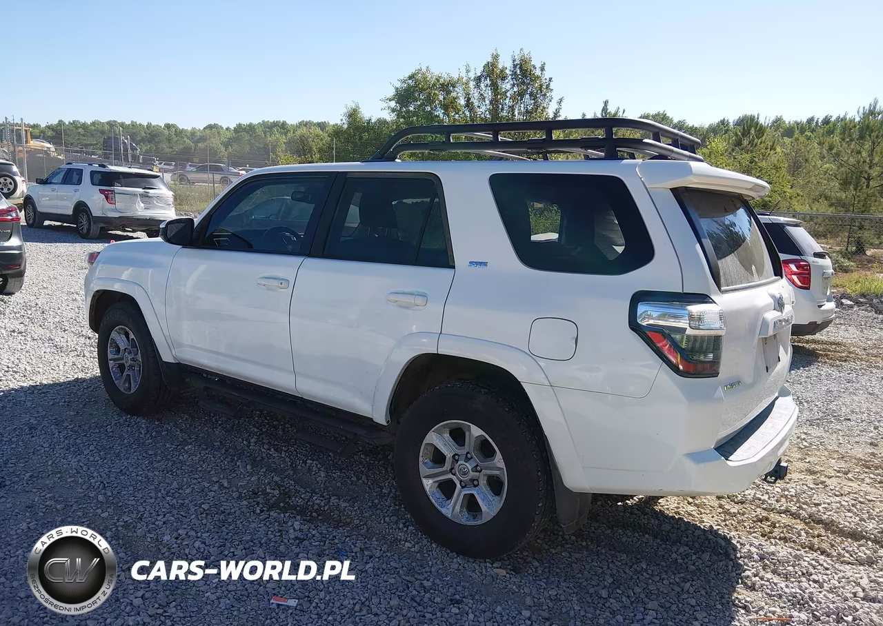 2020 Toyota 4Runner Sr5 VIN:JTEZU5JR1L5219560 - 3