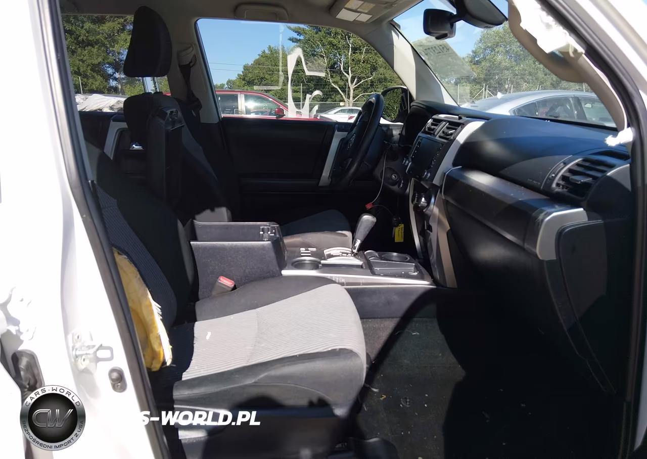 2020 Toyota 4Runner Sr5 VIN:JTEZU5JR1L5219560 - 5