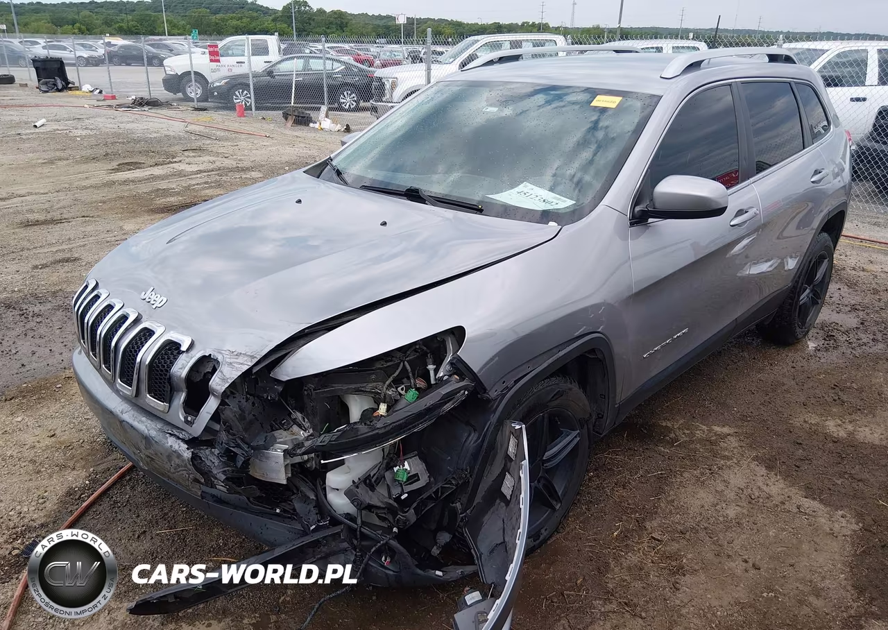 2018 Jeep Cherokee Latitude Plus Fwd VIN:1C4PJLLB1JD503802 - 2