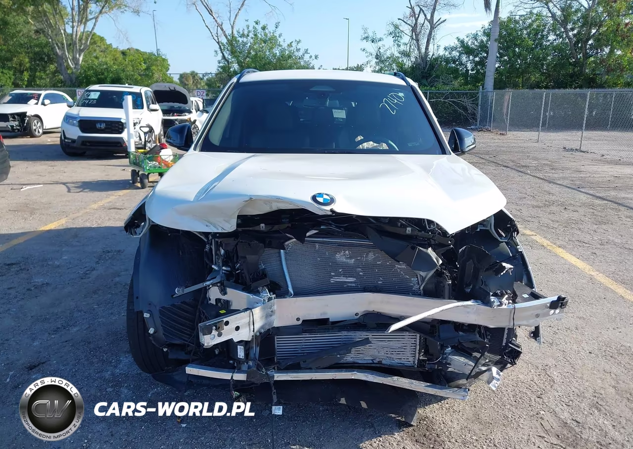 2026 BMW X1 xDrive28I VIN:WBX73EF05T5422740 - 13