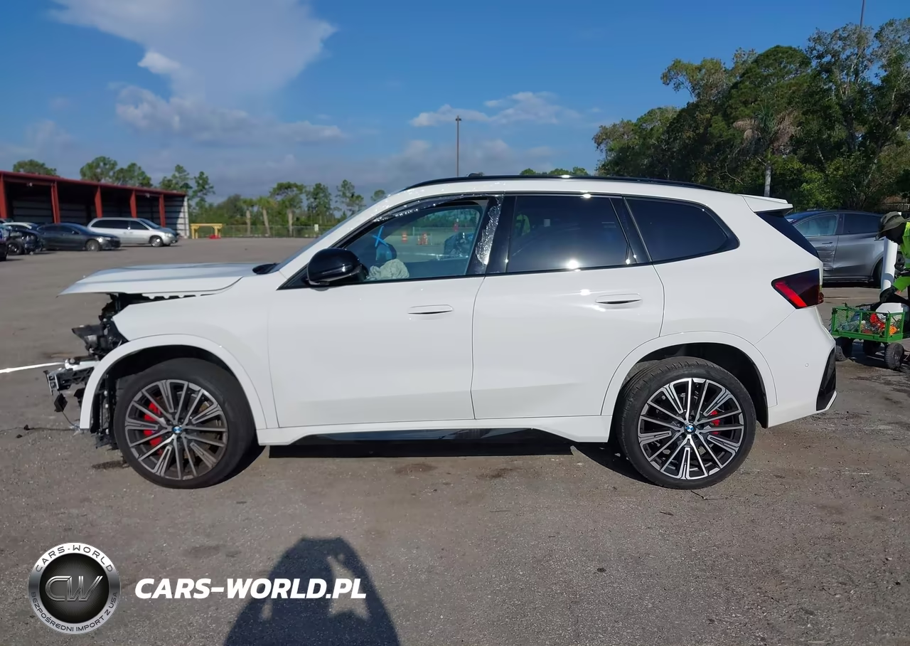 2026 BMW X1 xDrive28I VIN:WBX73EF05T5422740 - 15