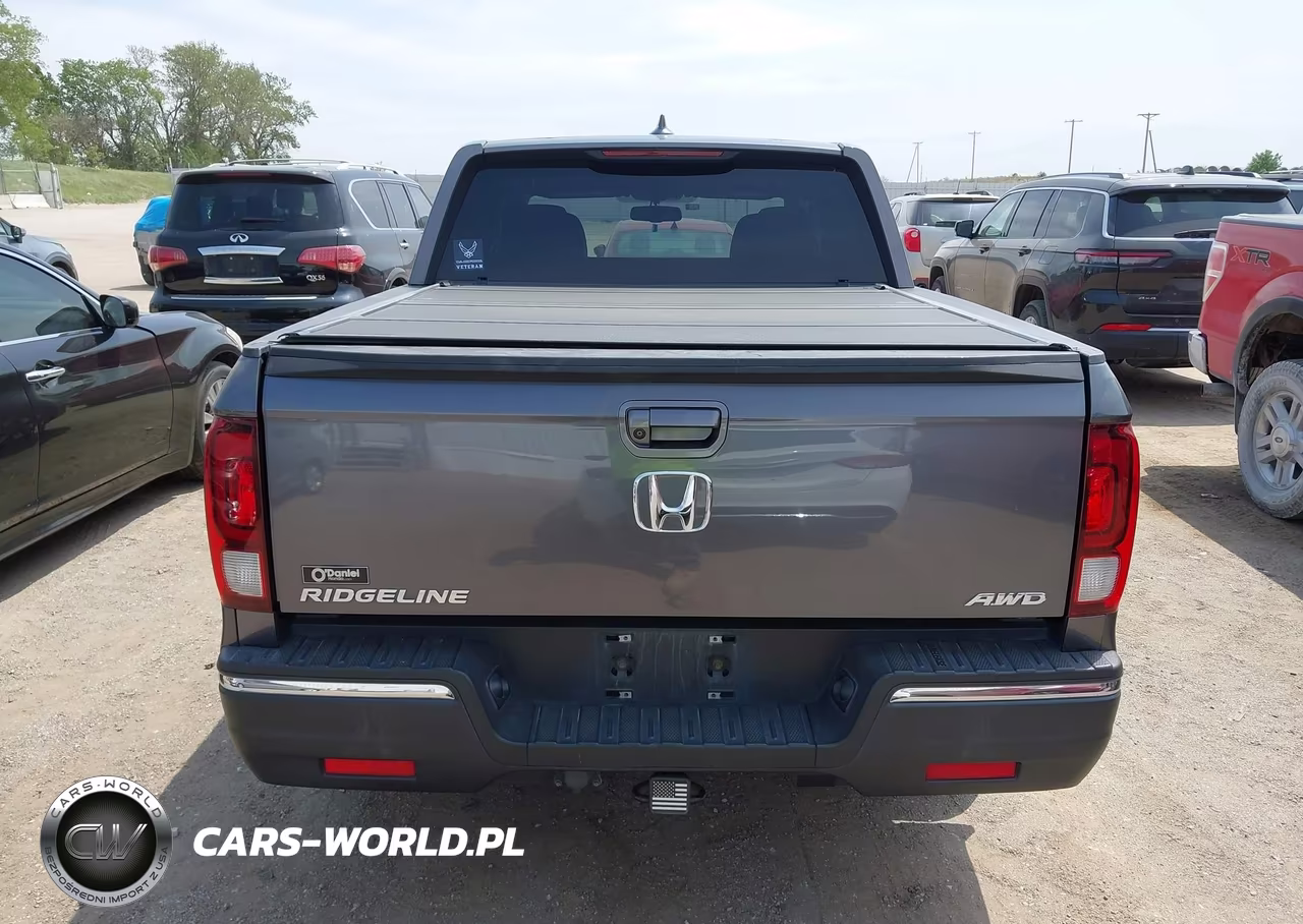 2017 Honda Ridgeline Rtl-T VIN:5FPYK3F63HB005708 - 16