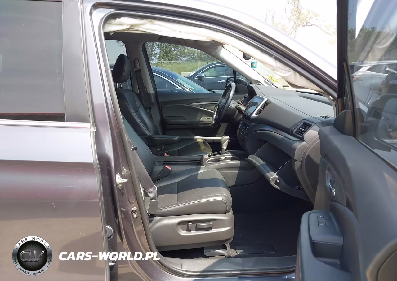 2017 Honda Ridgeline Rtl-T VIN:5FPYK3F63HB005708 - 5