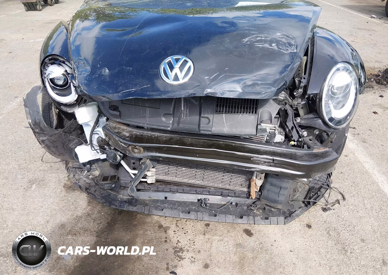 2018 Volkswagen Beetle 2.0T Se VIN:3VWJD7AT3JM714176 - 6