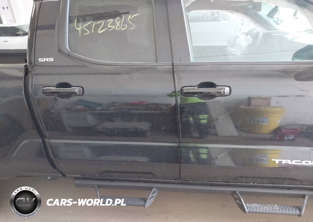 2025 Toyota Tacoma Sr5 VIN:3TMLB5JN5SM147882 - 13