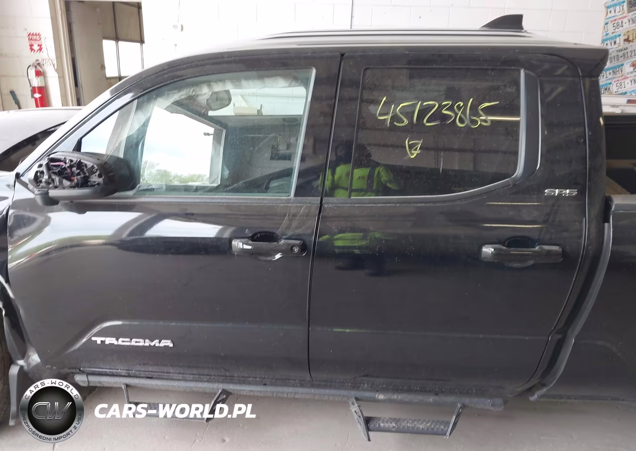 2025 Toyota Tacoma Sr5 VIN:3TMLB5JN5SM147882 - 14