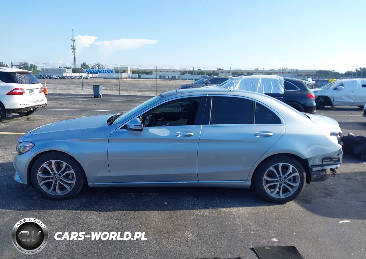 2018 Mercedes-Benz C 300 VIN:WDDWF4JB4JR407709 - 14