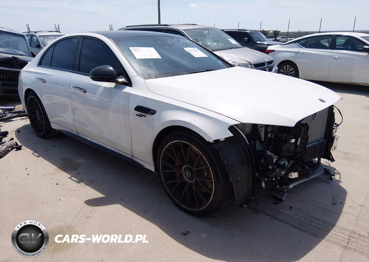 2026 Mercedes-Benz Amg E 53 E – zdjęcie 1 z 20