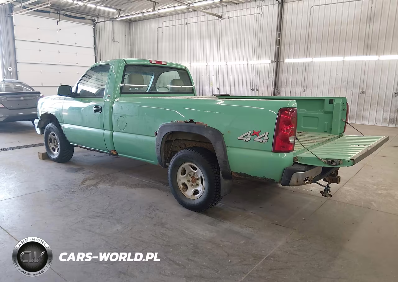 2003 Chevrolet Silverado 1500 Work Truck VIN:1GCEK14VX3Z293353 - 3