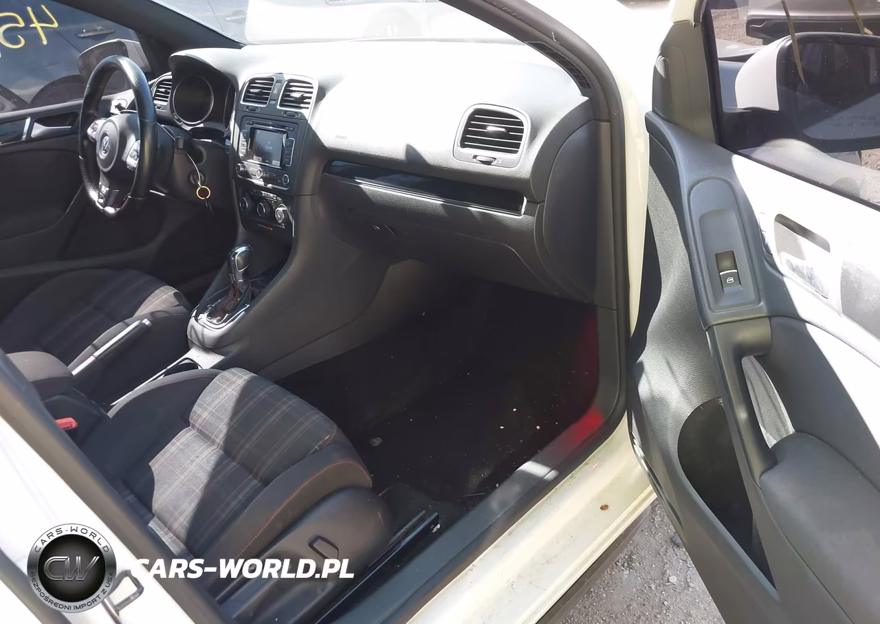 2012 Volkswagen Gti 4-Door VIN:WVWHV7AJ9CW271404 - 5