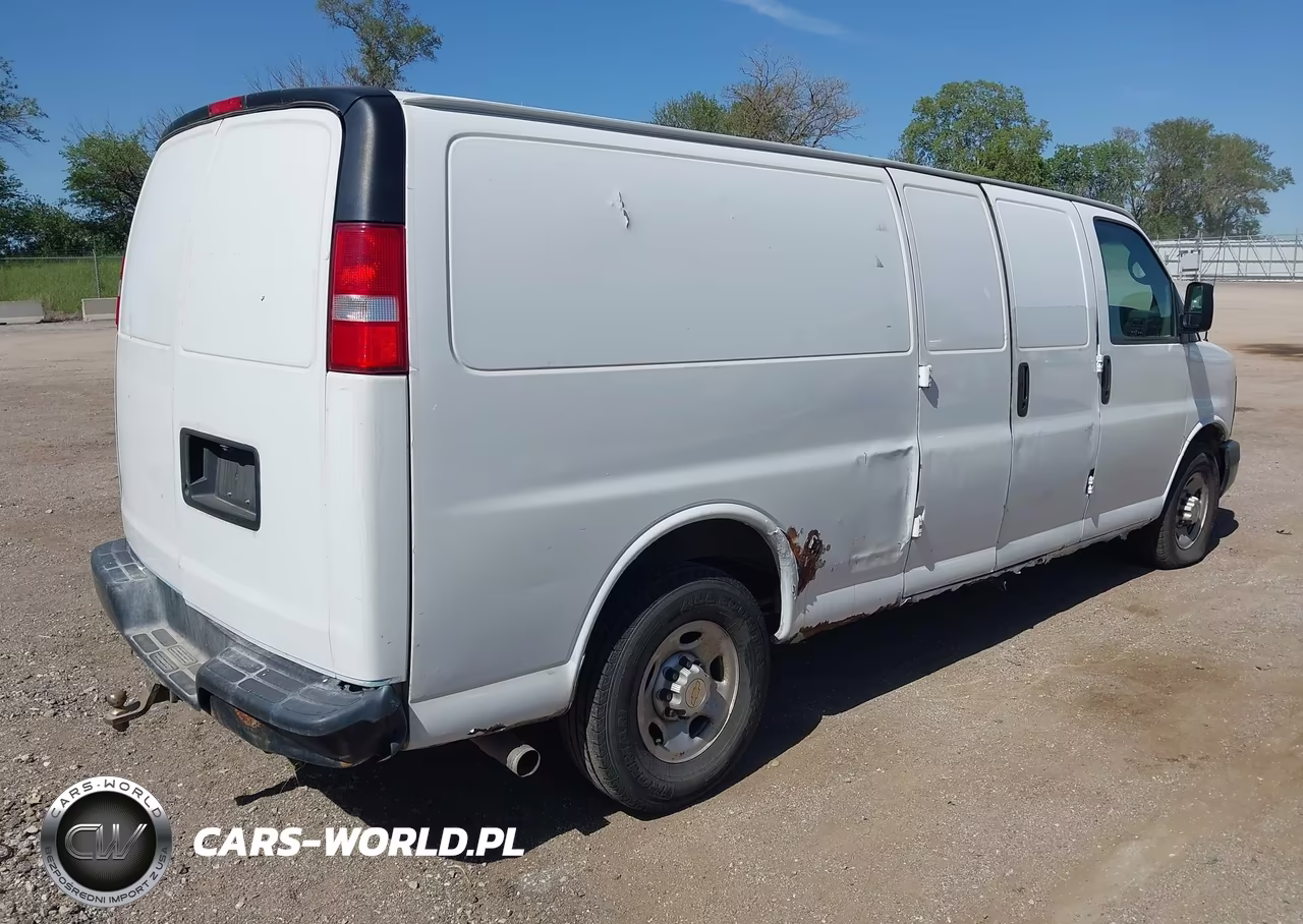 2015 Chevrolet Express 3500 Work Van VIN:1GCZGUCF6F1199388 - 4