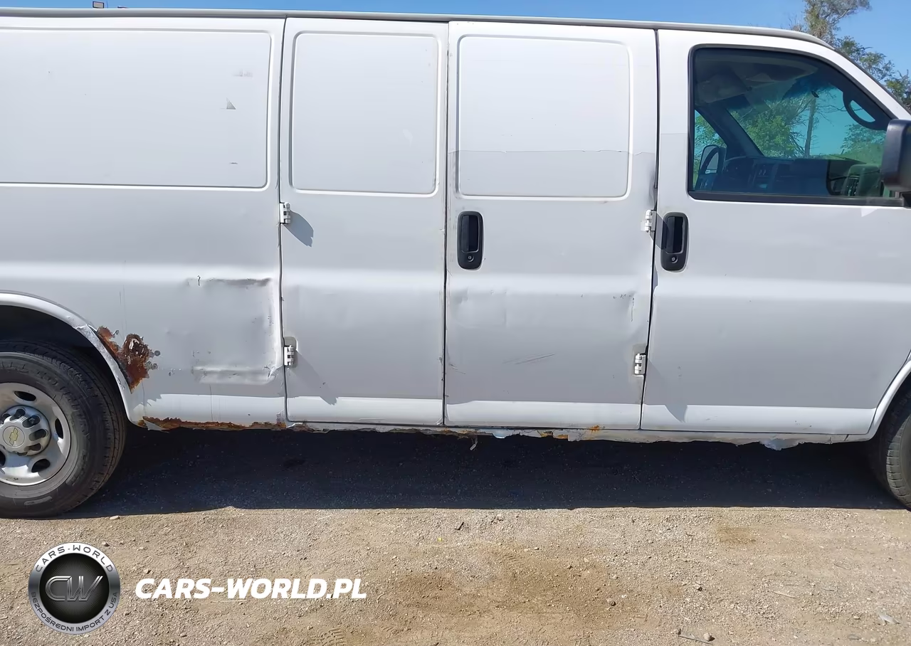 2015 Chevrolet Express 3500 Work Van VIN:1GCZGUCF6F1199388 - 6
