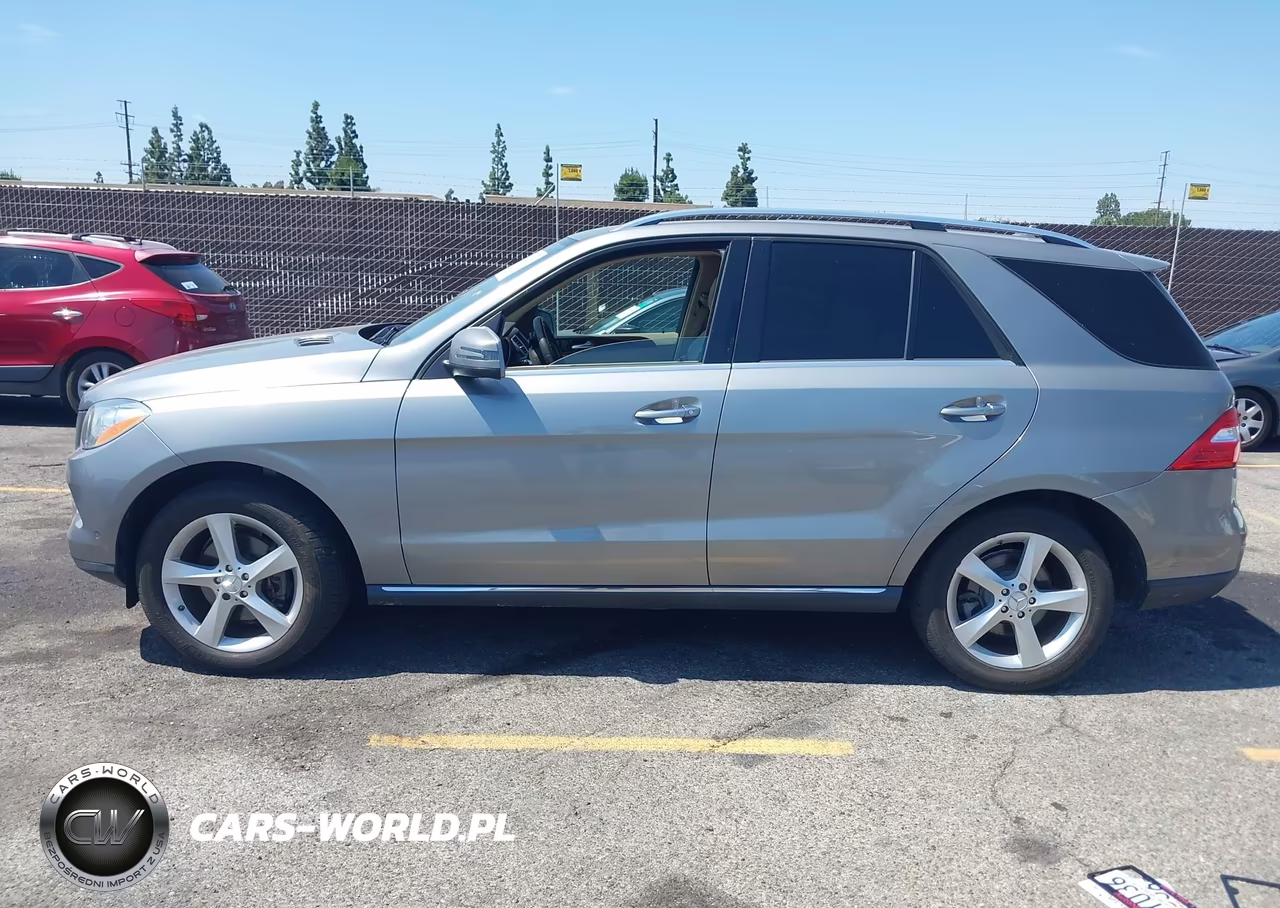 2015 Mercedes-Benz Ml 350 VIN:4JGDA5JB8FA567440 - 14