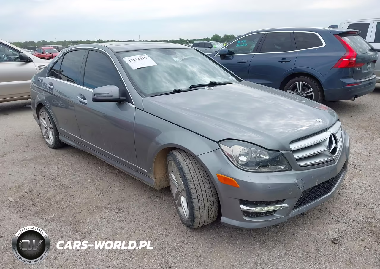 2013 Mercedes-Benz C 250 Sport – zdjęcie 1 z 11