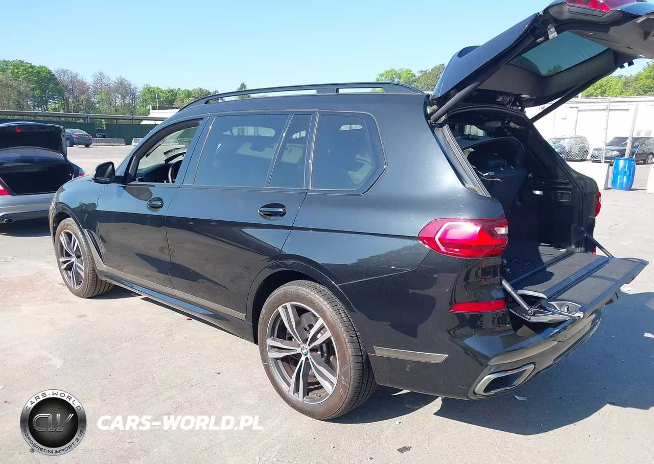 2021 BMW X7 M50I VIN:5UXCX6C07M9D97796 - 3