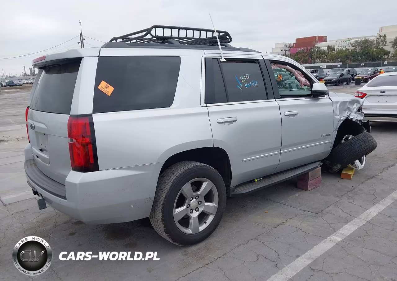 2017 Chevrolet Tahoe Ls VIN:1GNSCAKC9HR151057 - 4