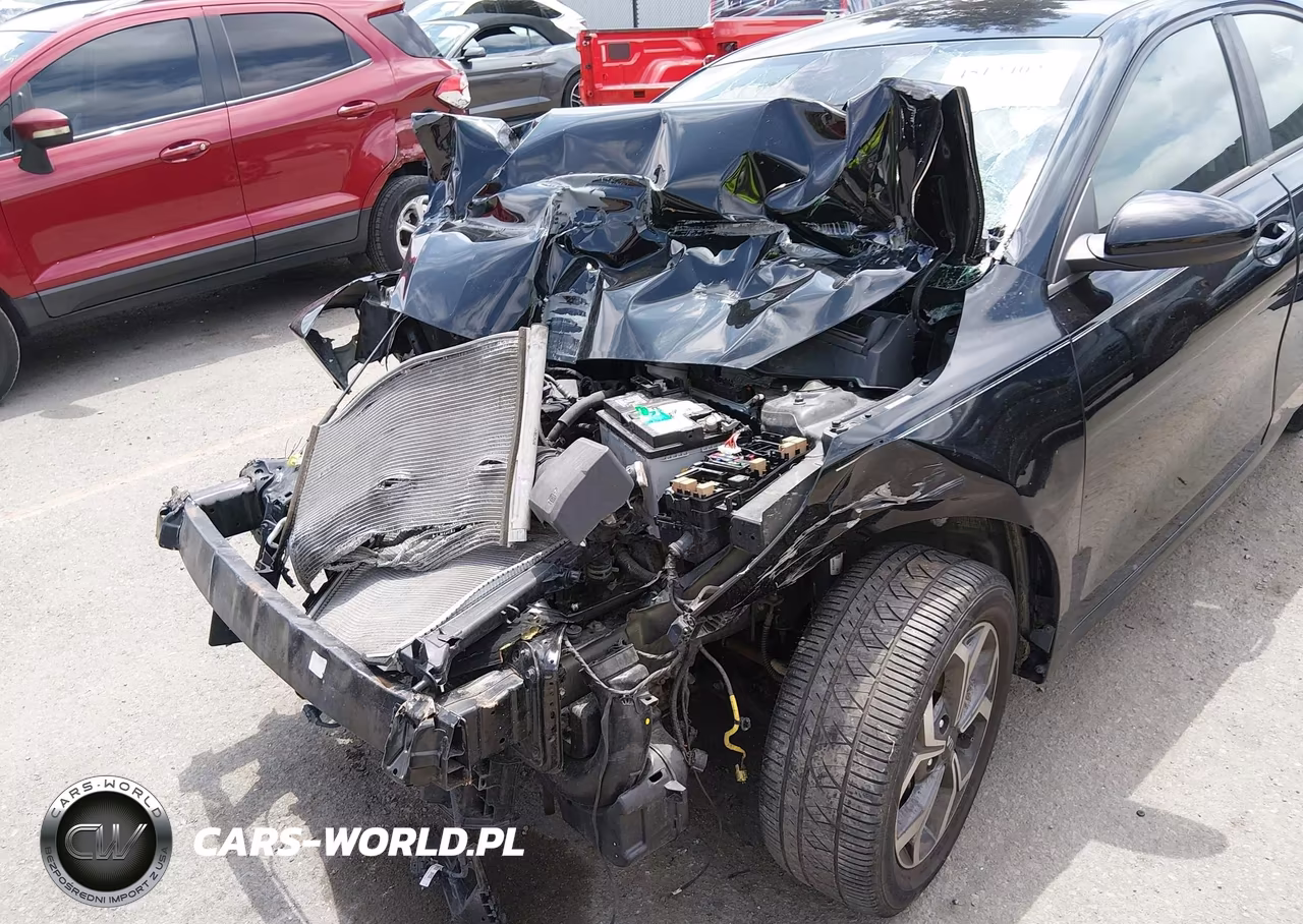 2019 Kia Forte Lxs VIN:3KPF24AD1KE136791 - 18