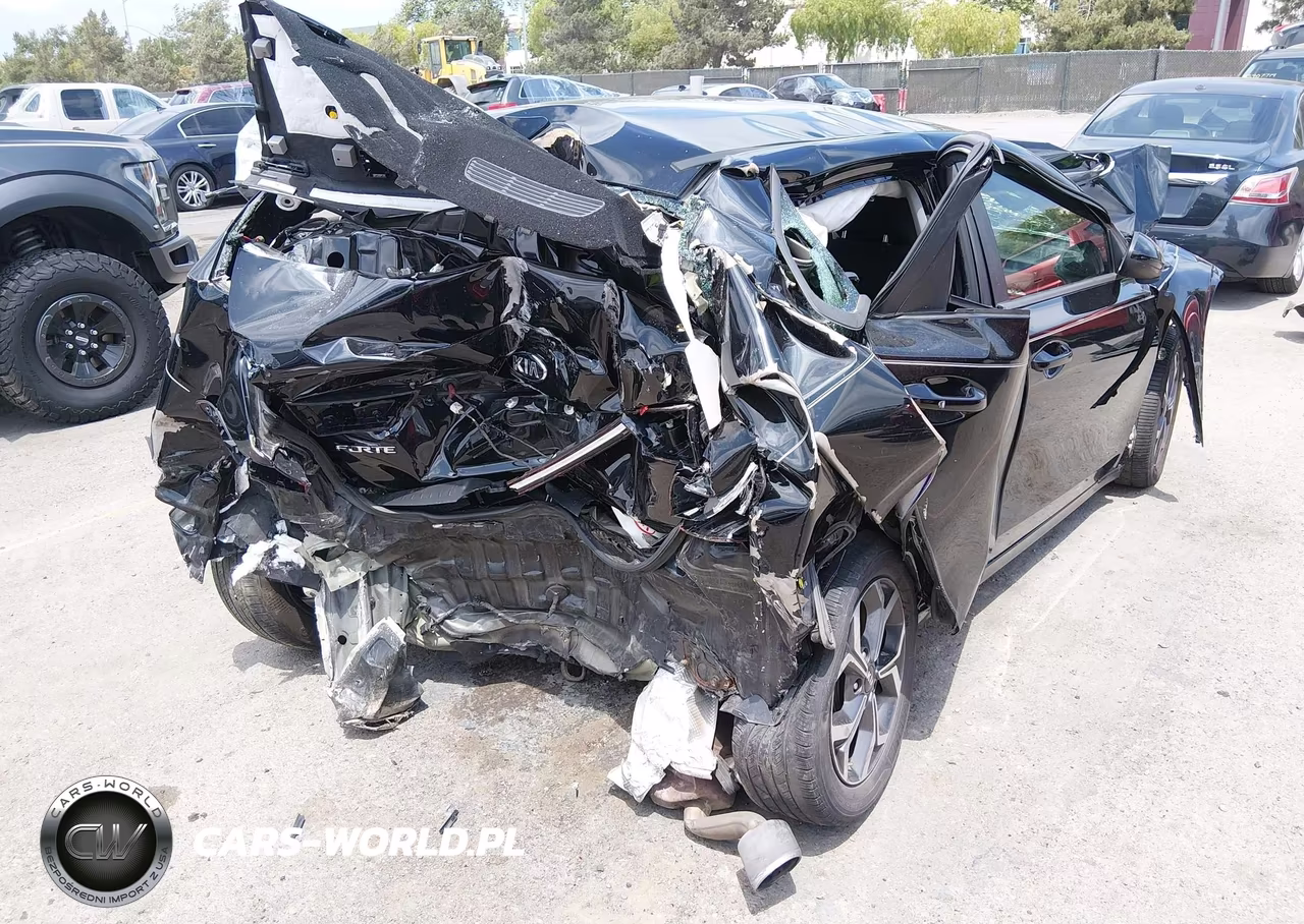 2019 Kia Forte Lxs VIN:3KPF24AD1KE136791 - 21