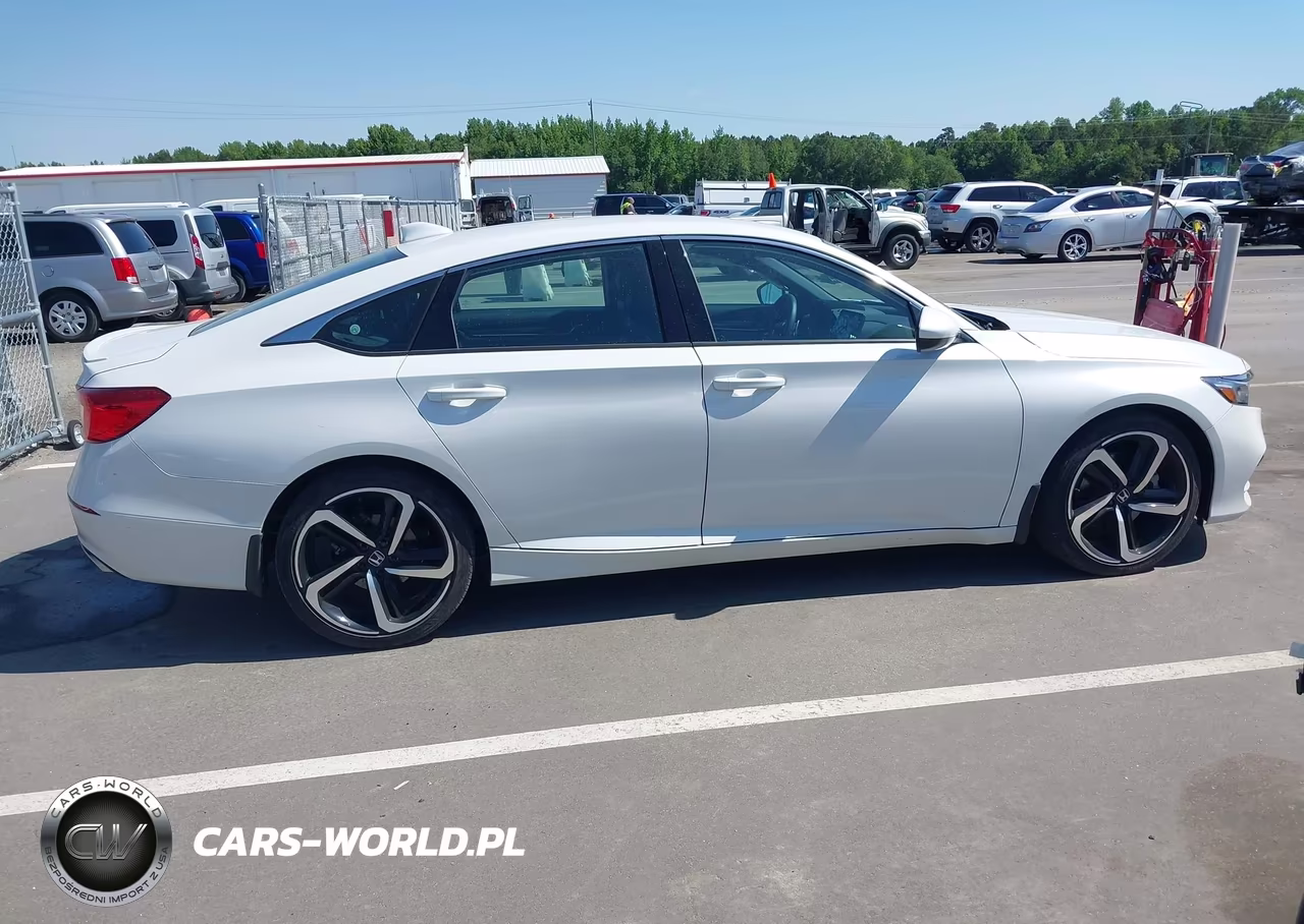 2019 Honda Accord Sport VIN:1HGCV1F3XKA069542 - 13