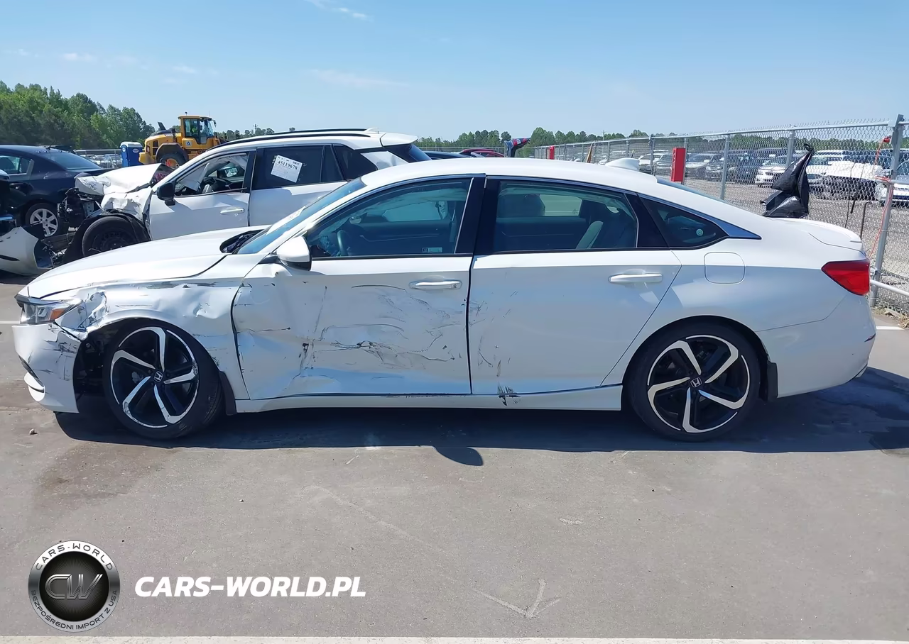 2019 Honda Accord Sport VIN:1HGCV1F3XKA069542 - 14