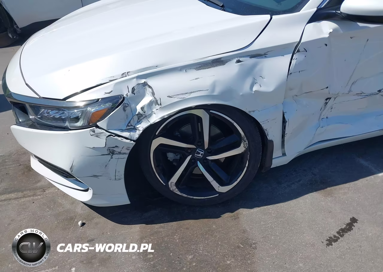 2019 Honda Accord Sport VIN:1HGCV1F3XKA069542 - 6
