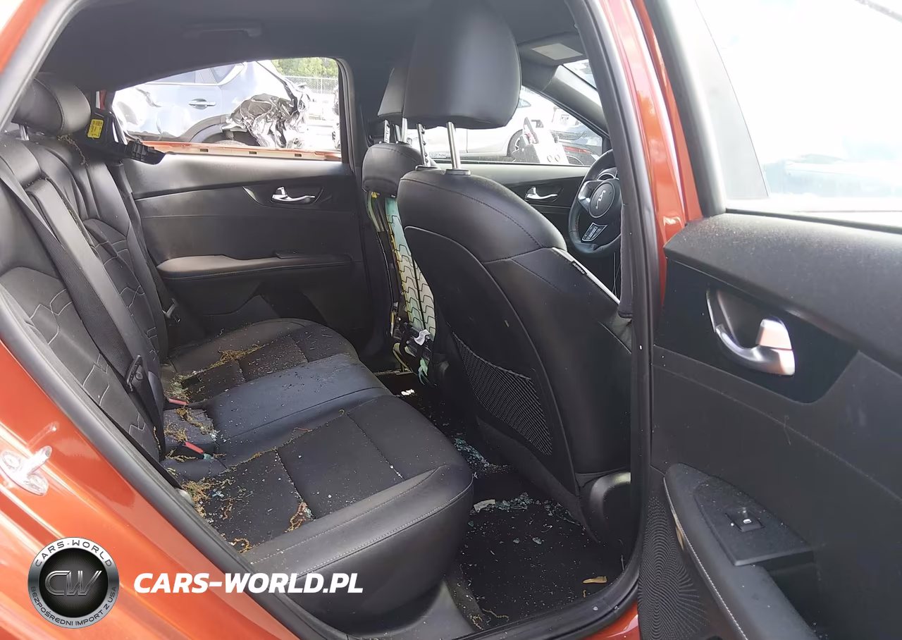 2023 Kia Forte Gt-Line VIN:3KPF54AD6PE568372 - 8