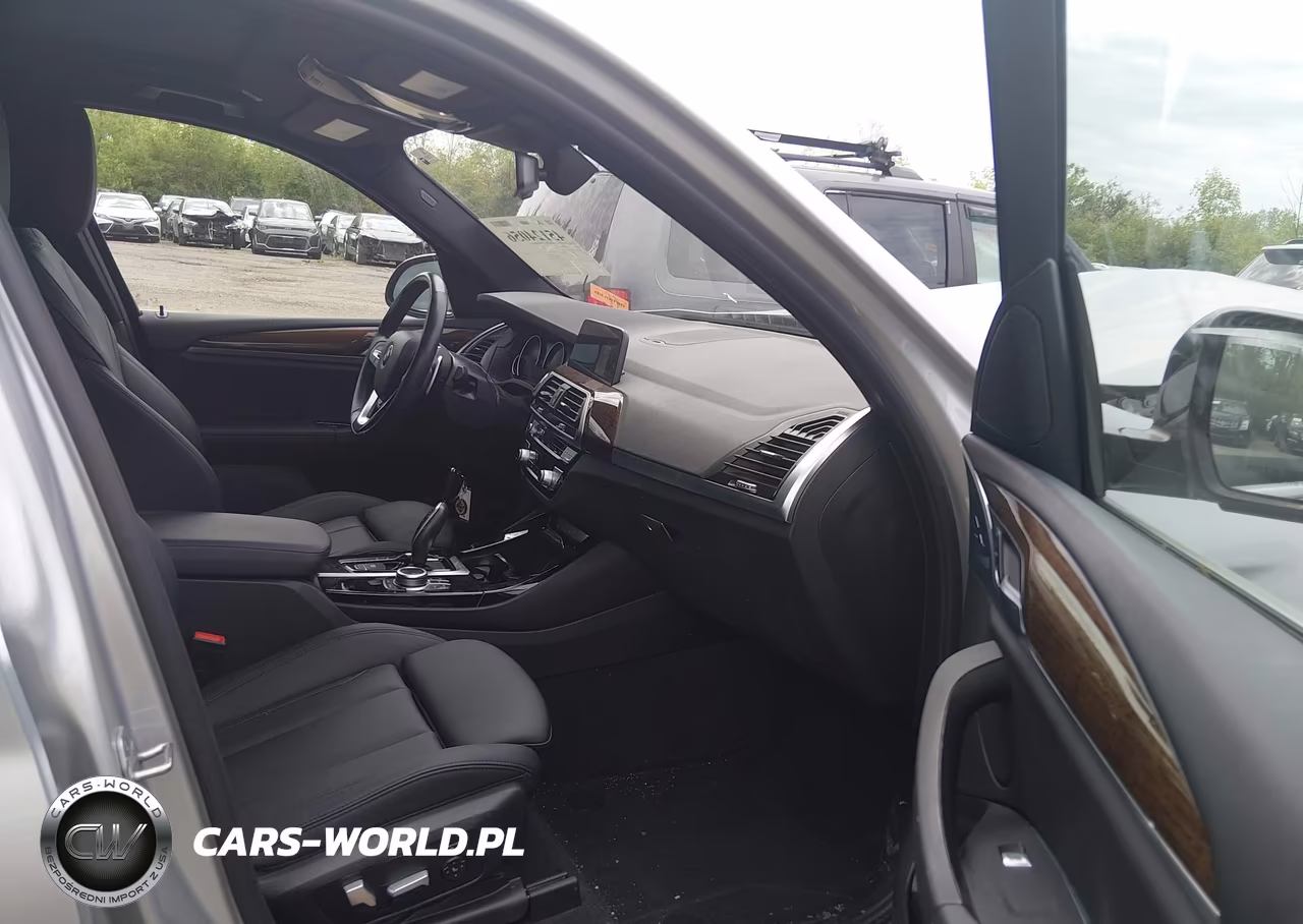 2021 BMW X3 xDrive30I VIN:5UXTY5C02M9F40158 - 5