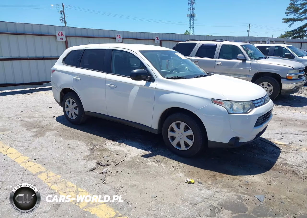 2014 Mitsubishi Outlander Es – zdjęcie 1 z 16