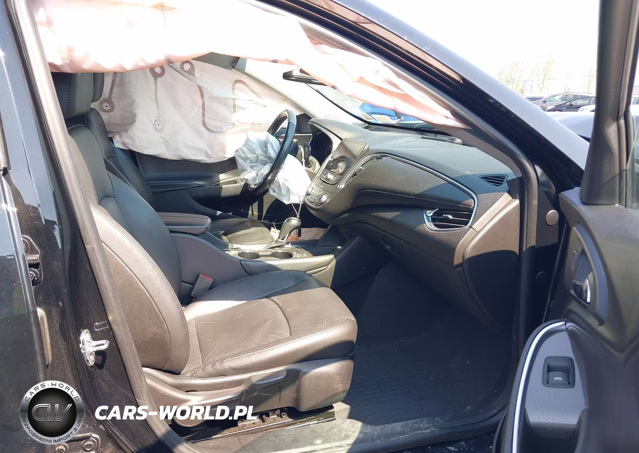 2019 Chevrolet Malibu Lt VIN:1G1ZD5ST8KF206708 - 5