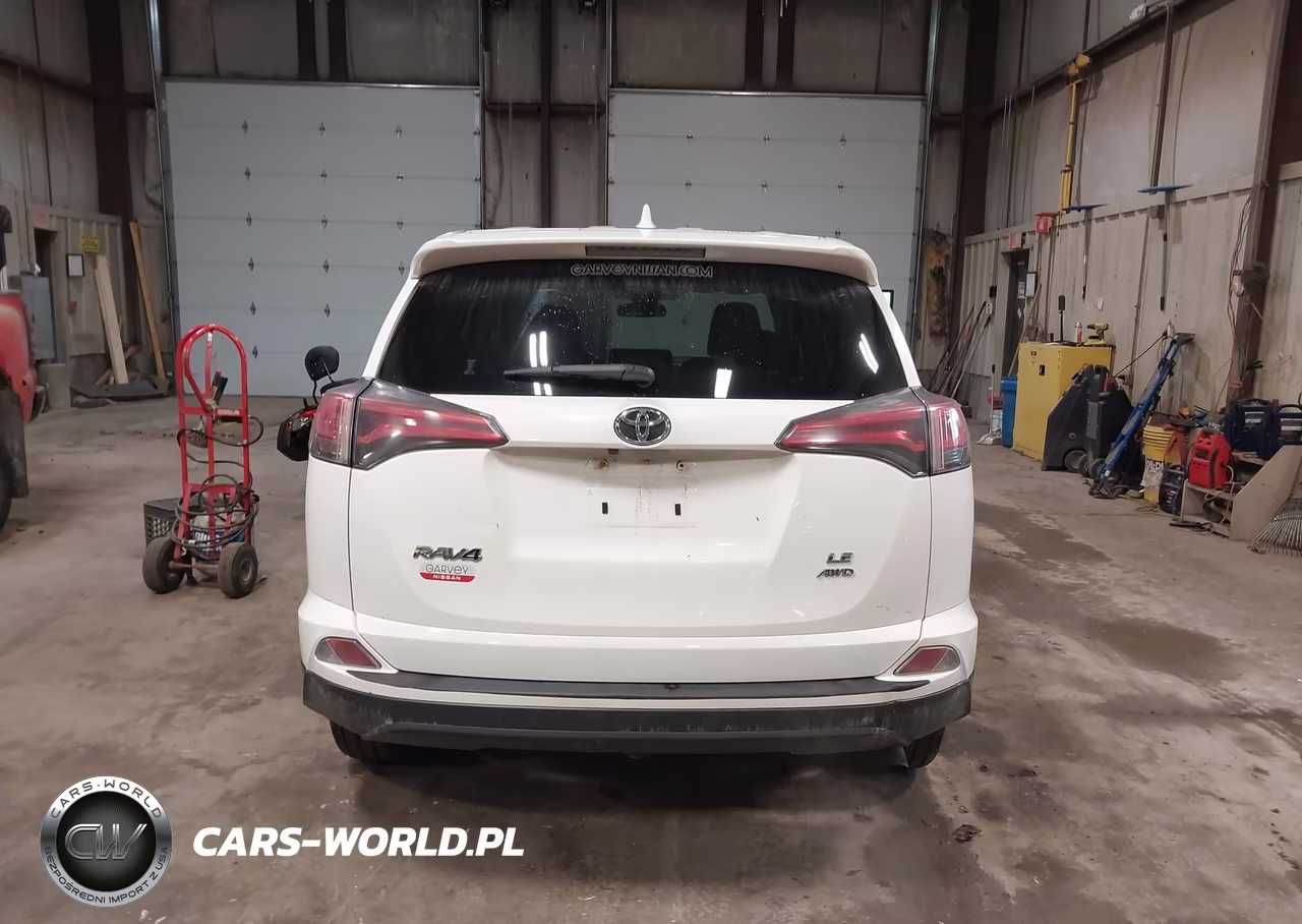 2018 Toyota Rav4 Le VIN:JTMBFREV4JJ231687 - 10