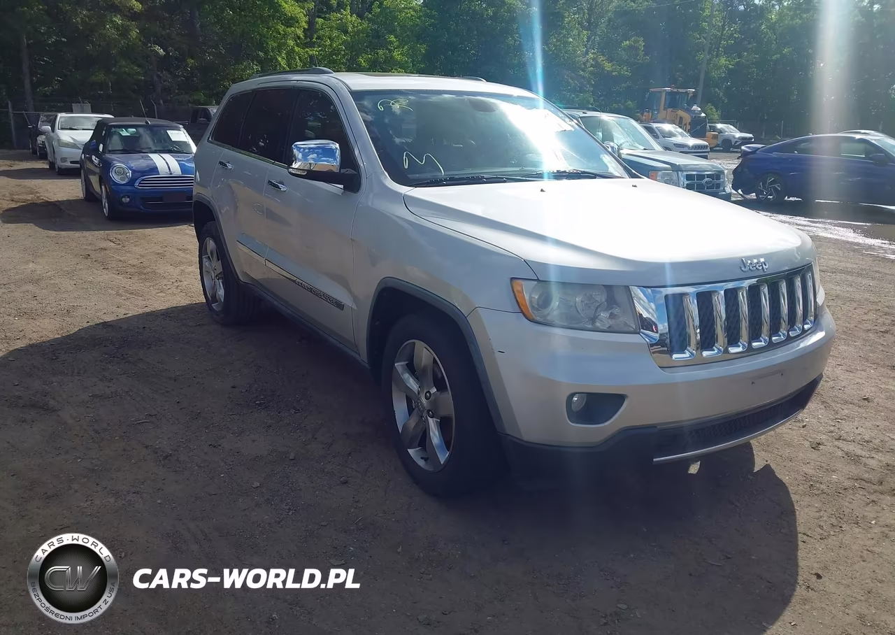 Główne zdjęcie 2011 Jeep Grand Cherokee Overland