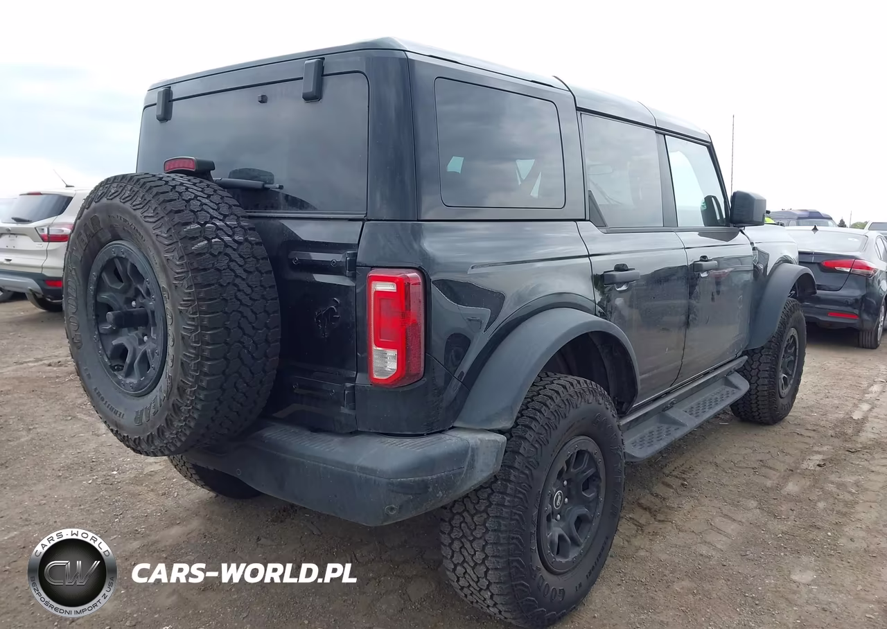 2025 Ford Bronco Big Bend VIN:1FMEE7BHXSLB74724 - 4