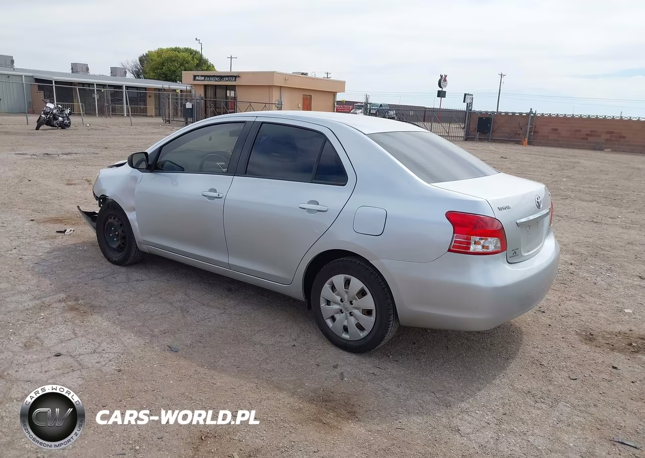 2010 Toyota Yaris VIN:JTDBT4K34A1370216 - 3