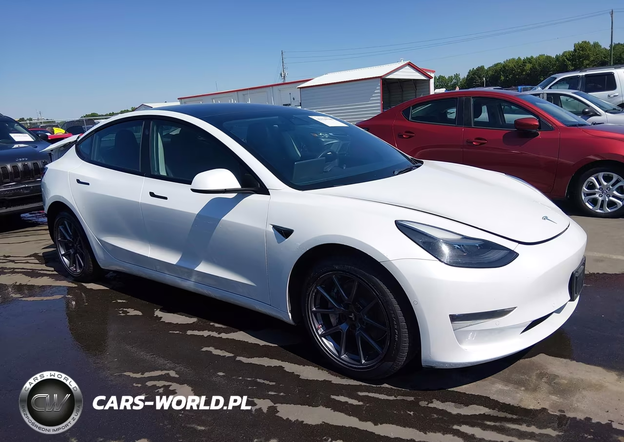 2022 Tesla Model 3 Rear-Wheel Drive – zdjęcie 1 z 19