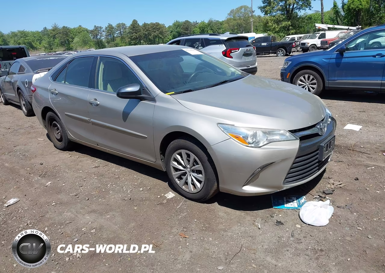 2017 Toyota Camry Le