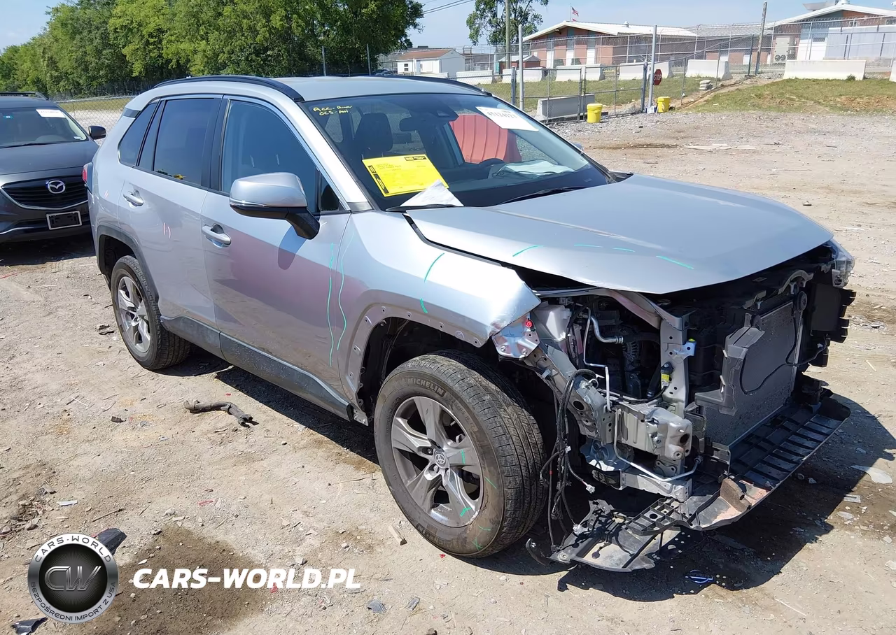 2024 Toyota Rav4 Xle – zdjęcie 1 z 16