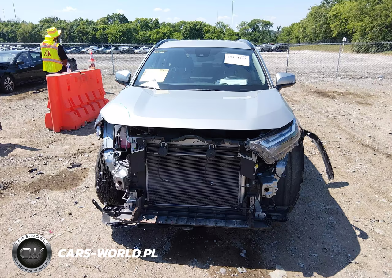 2024 Toyota Rav4 Xle VIN:2T3W1RFV0RW314481 - 12