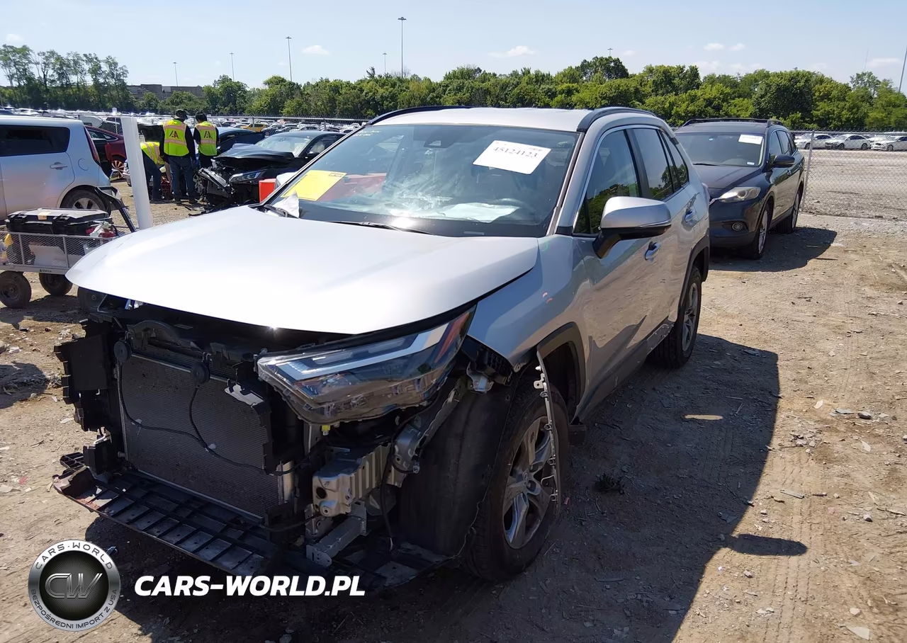 2024 Toyota Rav4 Xle VIN:2T3W1RFV0RW314481 - 2