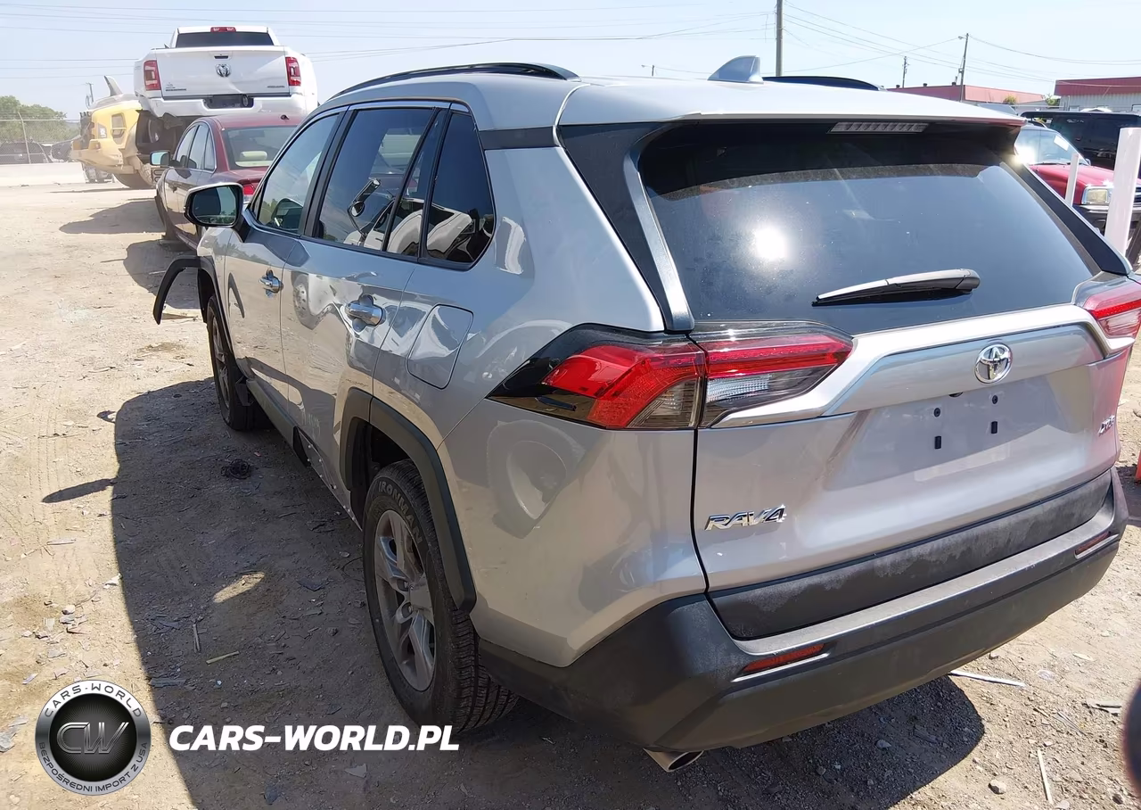 2024 Toyota Rav4 Xle VIN:2T3W1RFV0RW314481 - 3