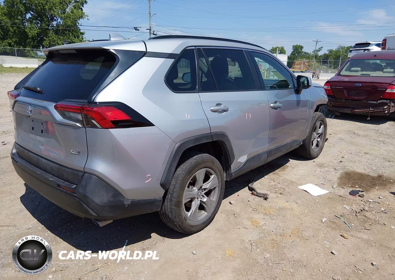 2024 Toyota Rav4 Xle VIN:2T3W1RFV0RW314481 - 4