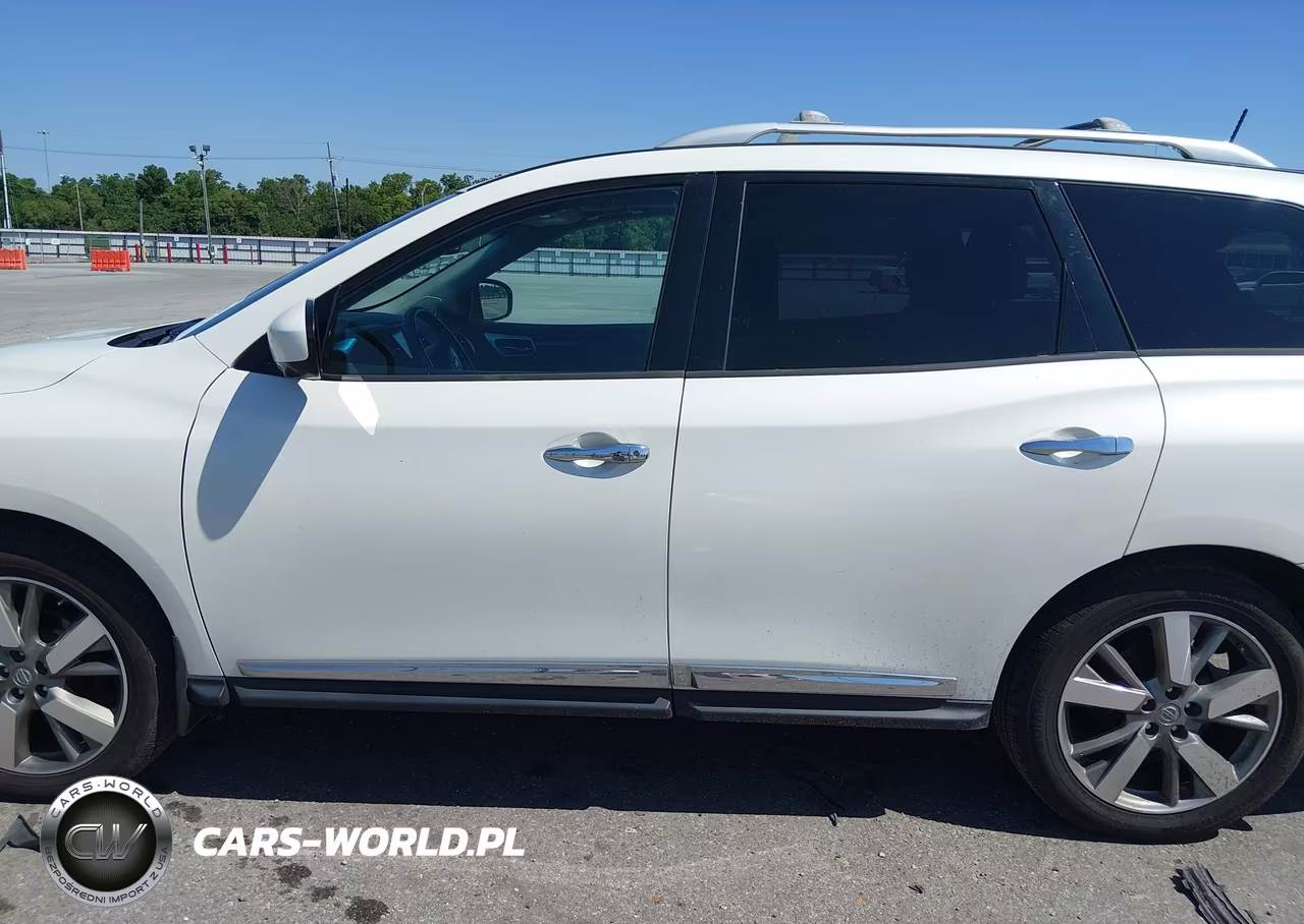 2015 Nissan Pathfinder Platinum VIN:5N1AR2MM4FC625460 - 14
